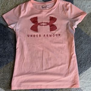 Under Armour top